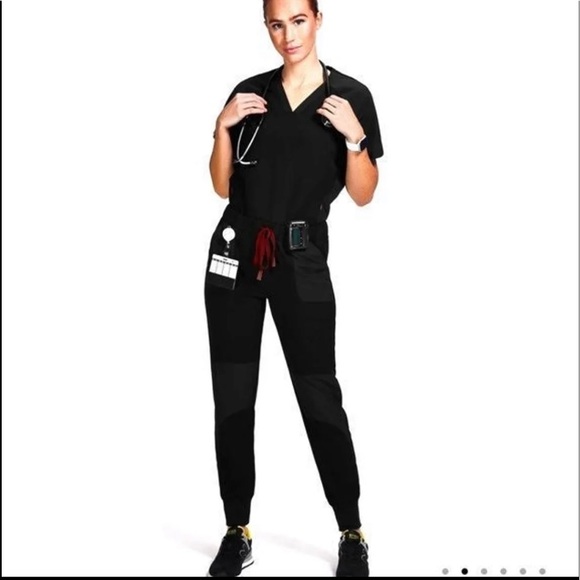 NWT Disney x FIGS Nurse SCRUBS Top only Mickey Mouse - Picture 5 of 5